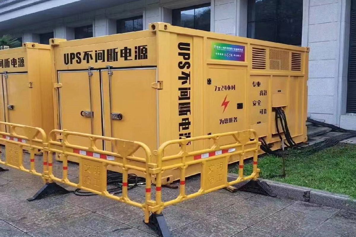 新绛发电机租赁施工现场